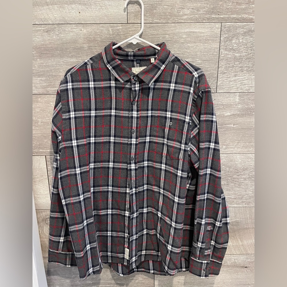 7Diamonds Men’s Flannel